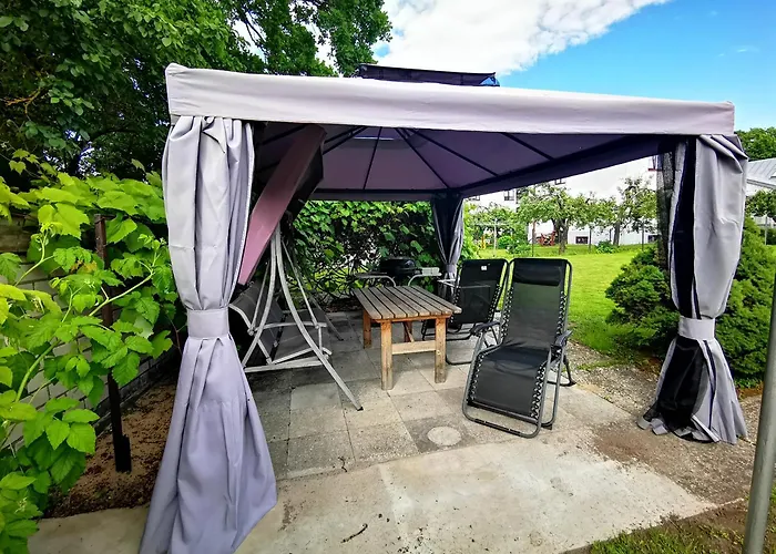 Suur - Posti Appartamento Pärnu